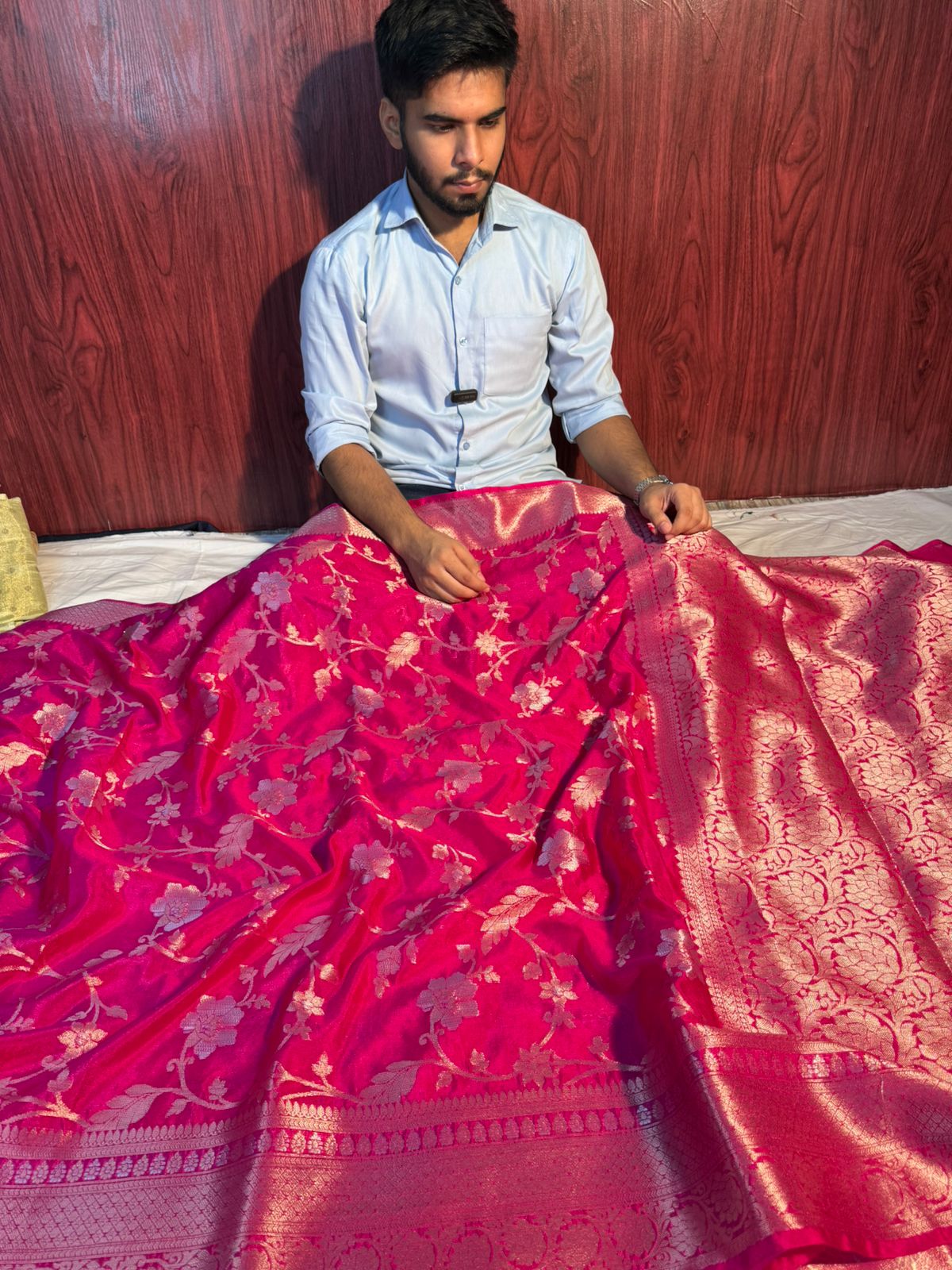 Rani Pink Chiniya Silk Floral Weave Banarasi Saree