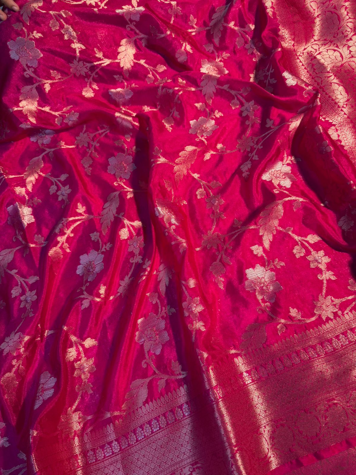 Rani Pink Chiniya Silk Floral Weave Banarasi Saree