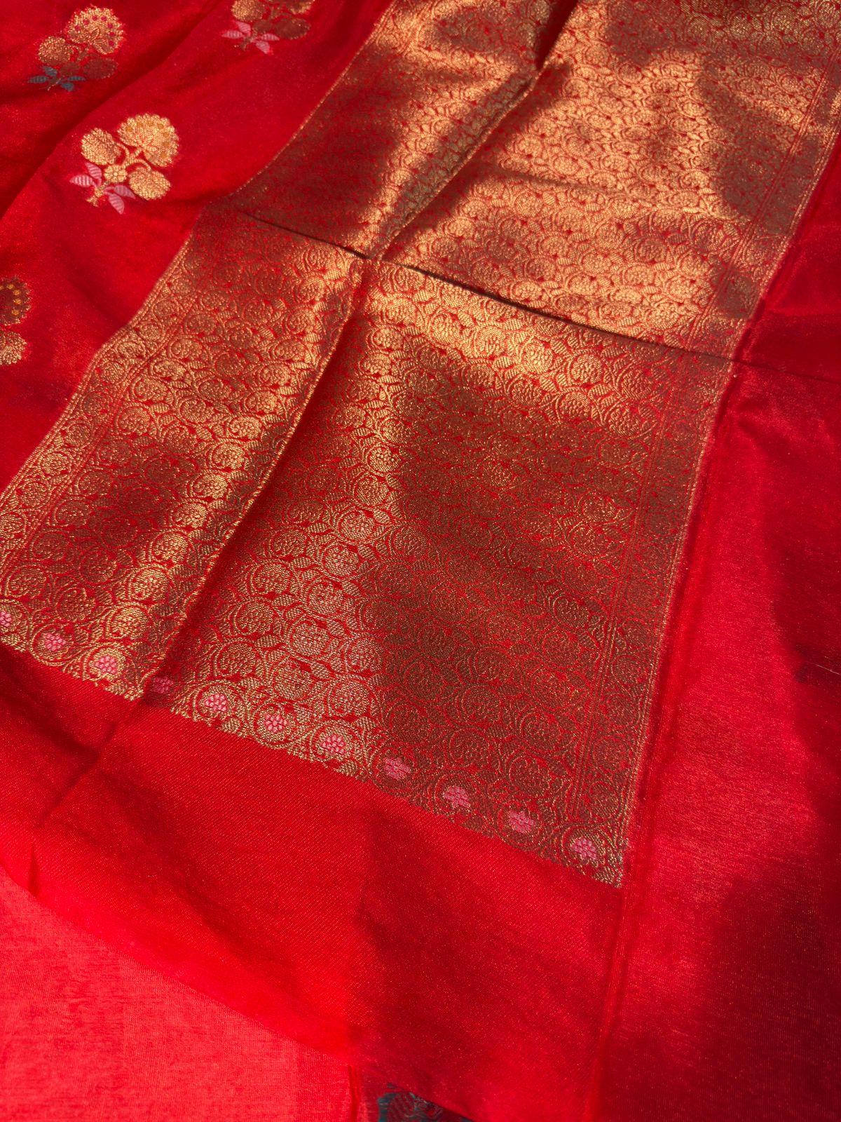 Bridal Red Premium Chiniya Silk Meenakari Banarasi Saree