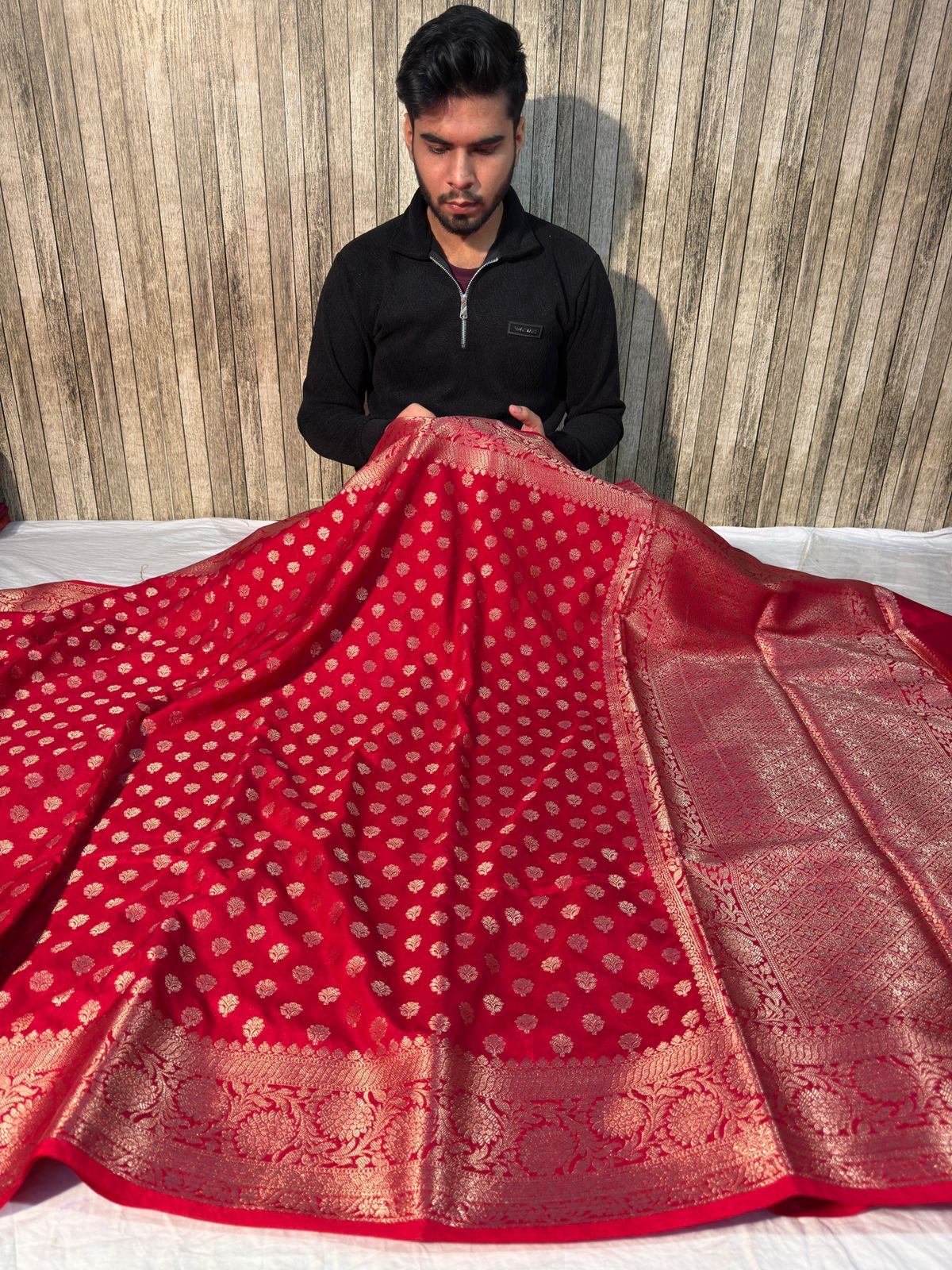 Bridal Red Premium Georgette Silk Khaddi Buti Weave Banarasi Saree